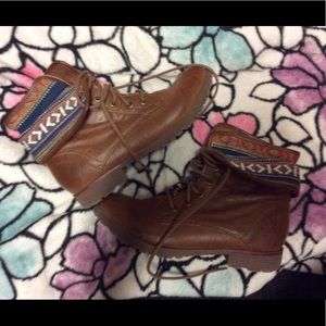 Size 6 Brown Boots
